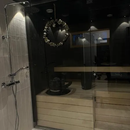 Arctic Cozy Home רובניימי